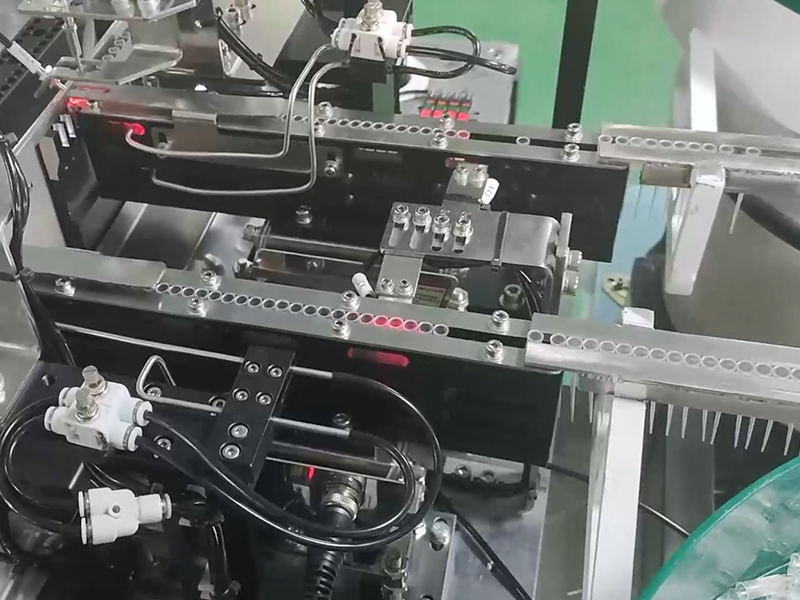 吸头自动装盒机有哪些优势？？？？？？？