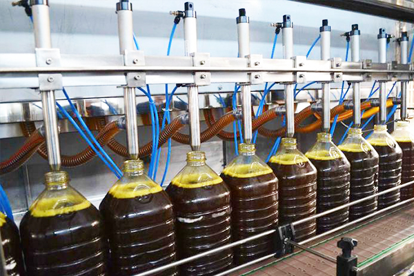 液体灌装机怎样使油漆和涂料行业受益？？？？？？？？