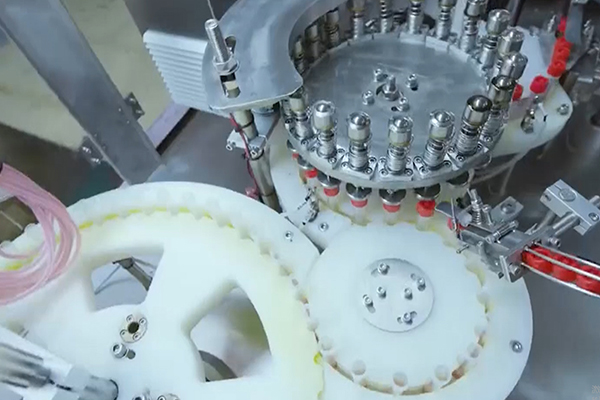 全自动灌装机生产线价钱影响因素及选购指南